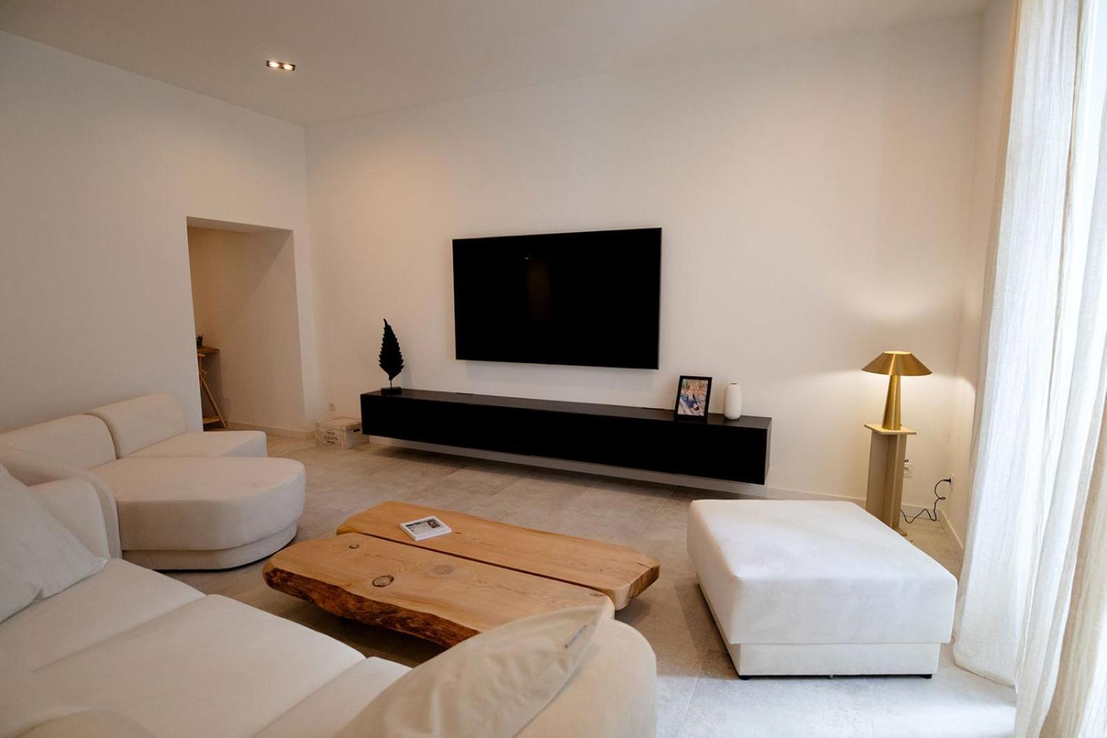 Appartement 120M2 Aubenas Eksteriør bilde